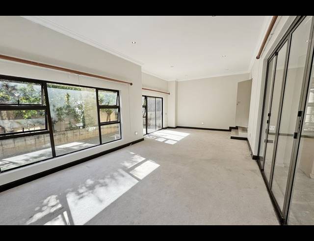 5 BEDROOM PROPERTY TO RENT IN BENMORE GARDENS